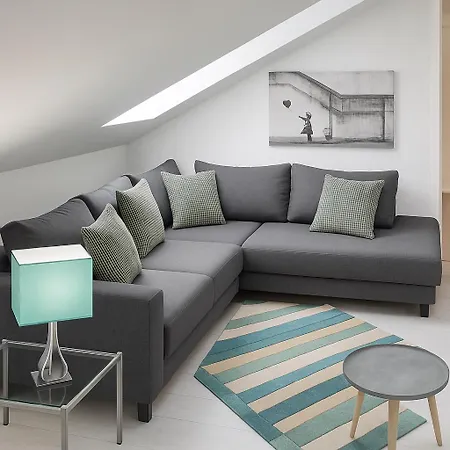 Ue 2 Etagen 5 Schlafzimmer Апартаменты *