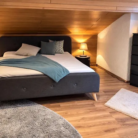 Ue 2 Etagen 5 Schlafzimmer Appartement