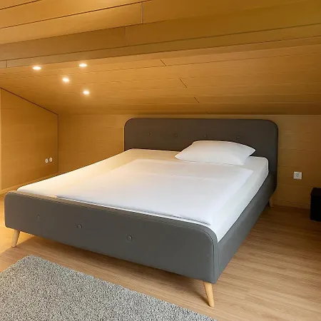 Ue 2 Etagen 5 Schlafzimmer Apartament