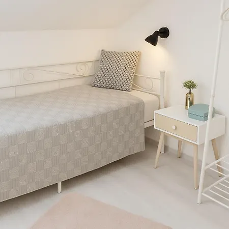 Ue 2 Etagen 5 Schlafzimmer 아파트