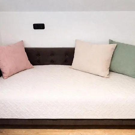 Ue 2 Etagen 5 Schlafzimmer Hirschaid